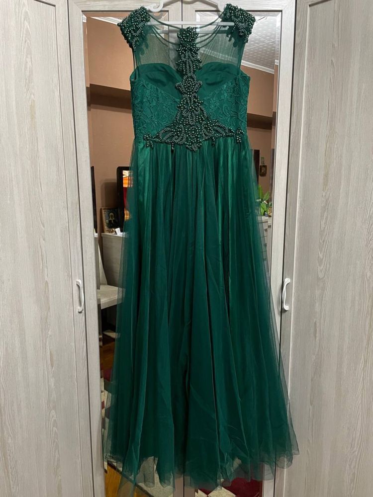 Продается вечернее платье Турция