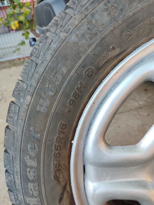 Jante tabla rezerva Dacia Duster R16