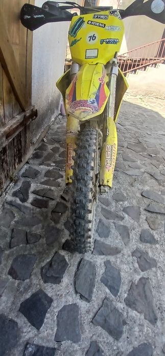 Vând Suzuki RM-Z 450