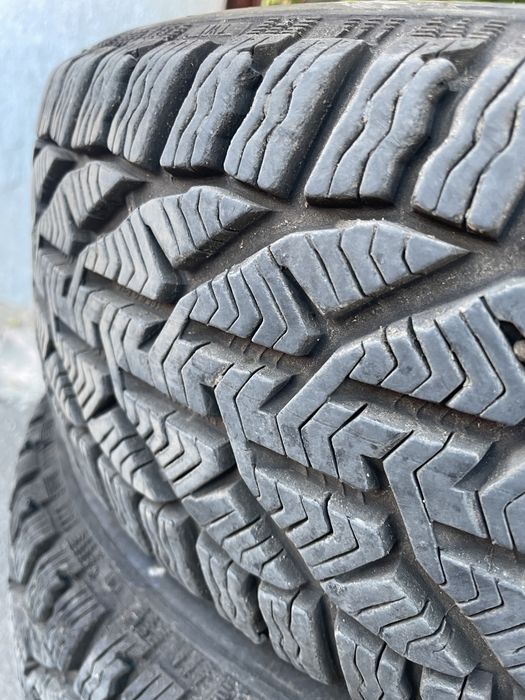 185 60 R 15 iarna tigar