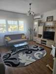 Vând apartament decomandat doua camere la cheie