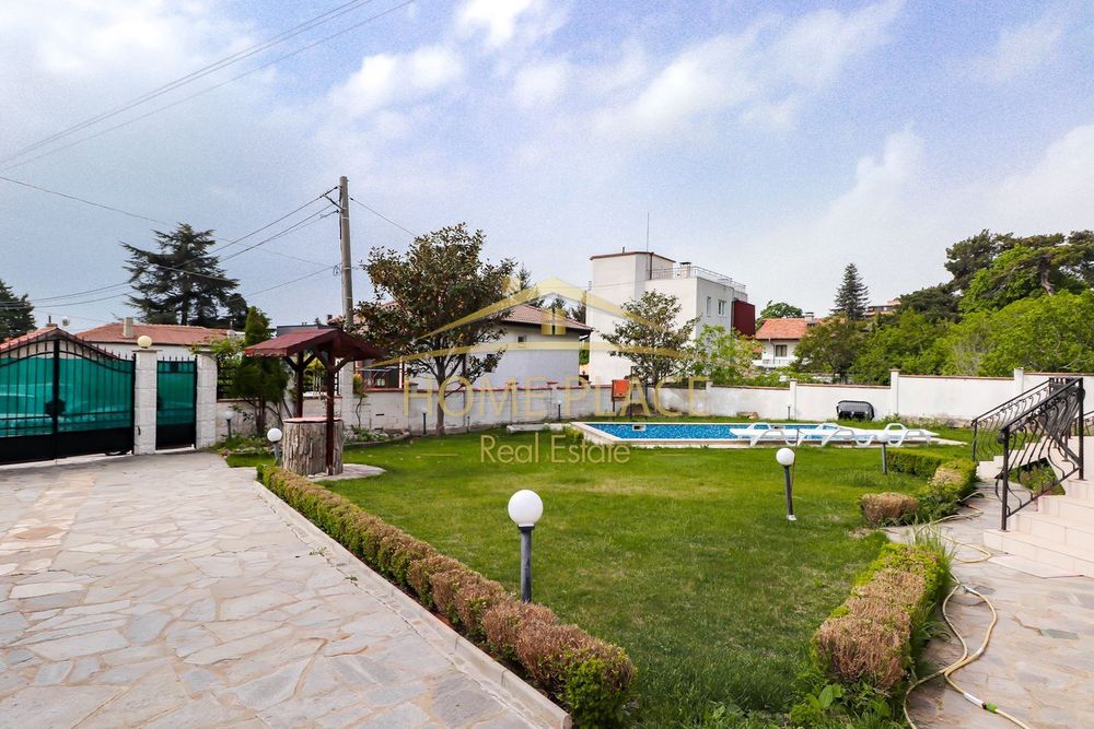 Дава се под наем Тристаен апартамент в Варна, м-т Траката - 135 кв.м за 714 € - Снимка #11