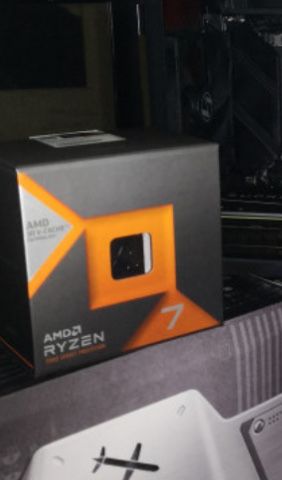 Procesor AMD Ryzen 7 7800X3D 4.2GHz box