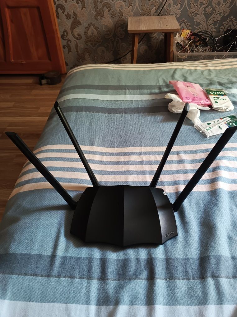 Роутер Tenda AC 1200 двухполосный гигабитный беспроводной маршрутизато