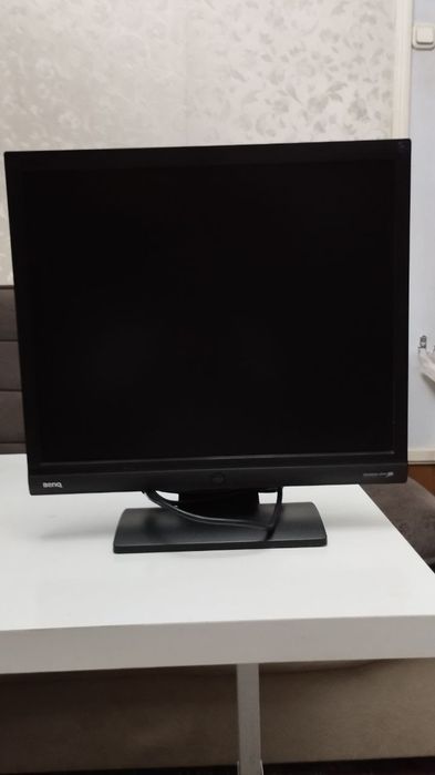 Kompyuter sotiladi 2 komplekt