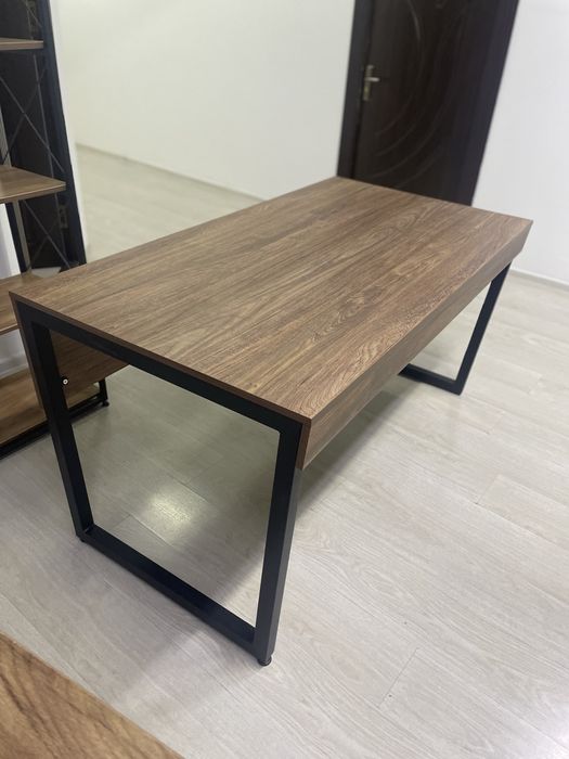 Стол AIKO сотилади