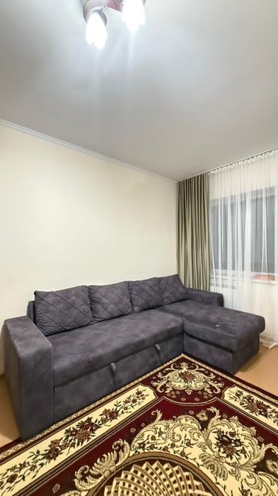 Продам диван в отличном состоянии