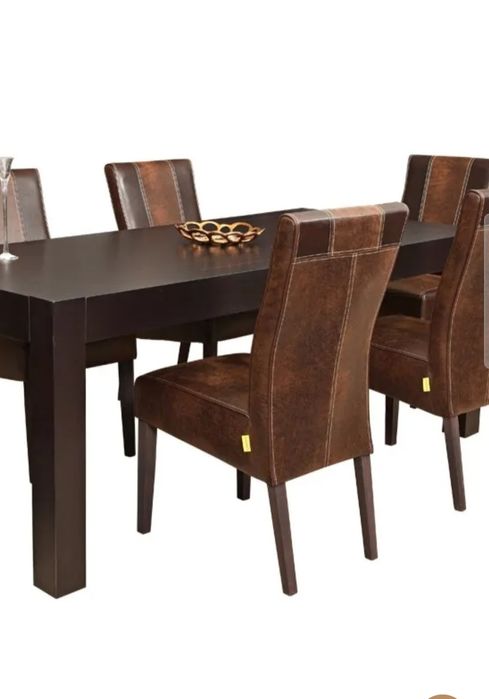 Masa living cu 6 scaune