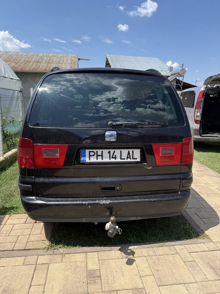 Masina Seat Alhambra