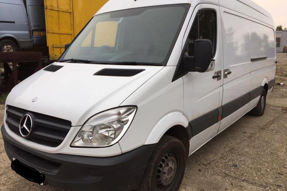 Dezmembrez Mercedes Sprinter 315 2.2CDI 2006 - 2009
