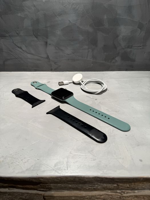 92% battery! Apple Watch series 3 42 mm