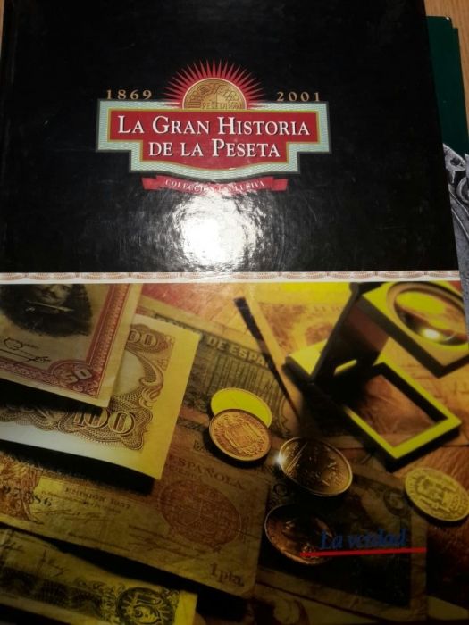 Vând colecție de fise și bacnote spaniole vechi.