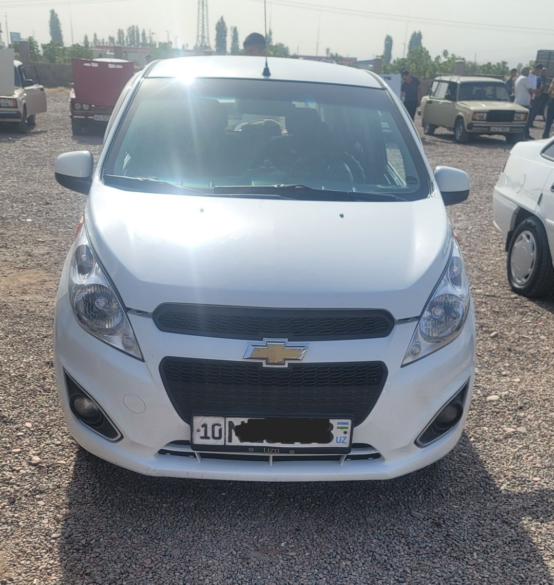 Chevrolet spark sotiladi