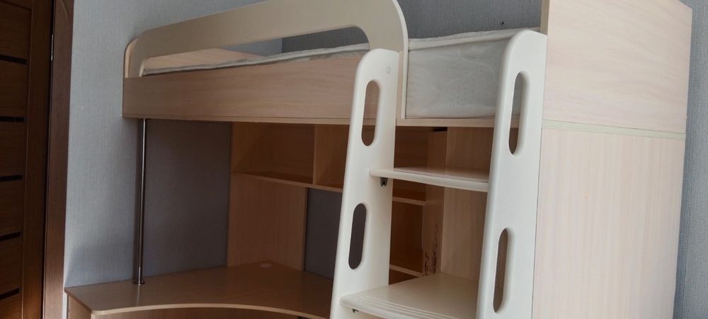 Продам кровать б/у