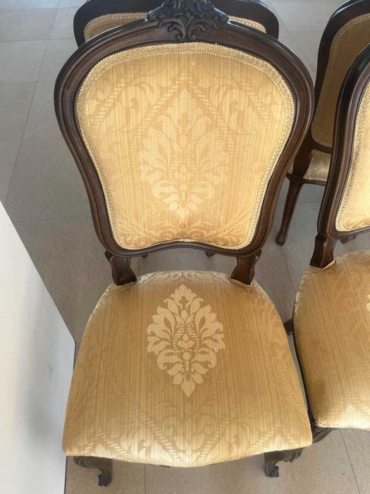 Трапезни  столове