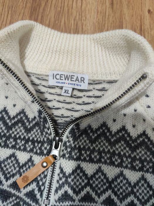 Pulover lung de damă Icewear Iceland din lână mărimea XL