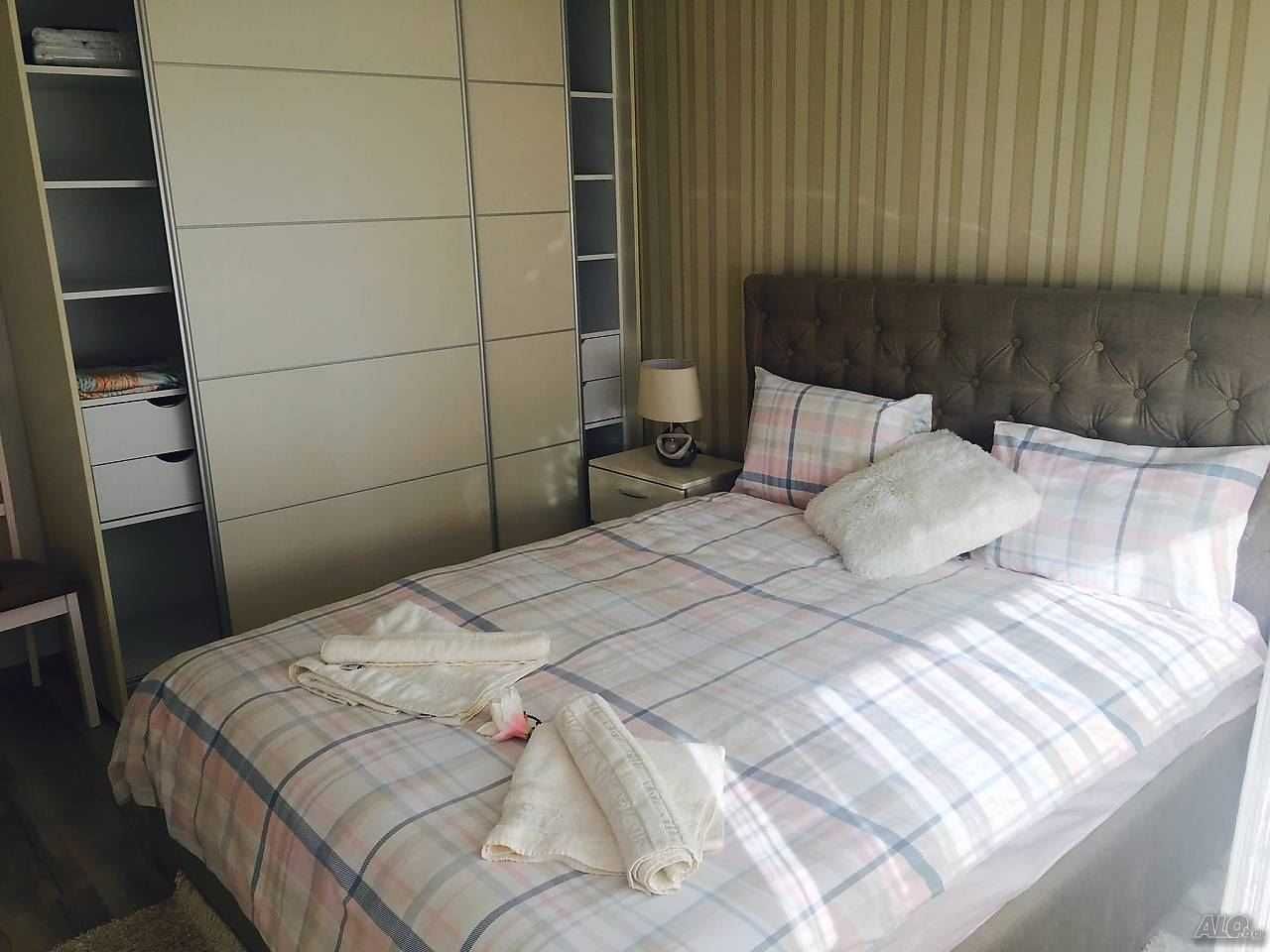 Дава се под наем Тристаен апартамент в София, Слатина - 106 кв.м за 489.6 € - Снимка #2