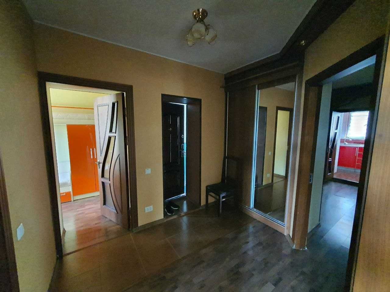 Fargona Shahrida 3 xonali Uy sotiladi