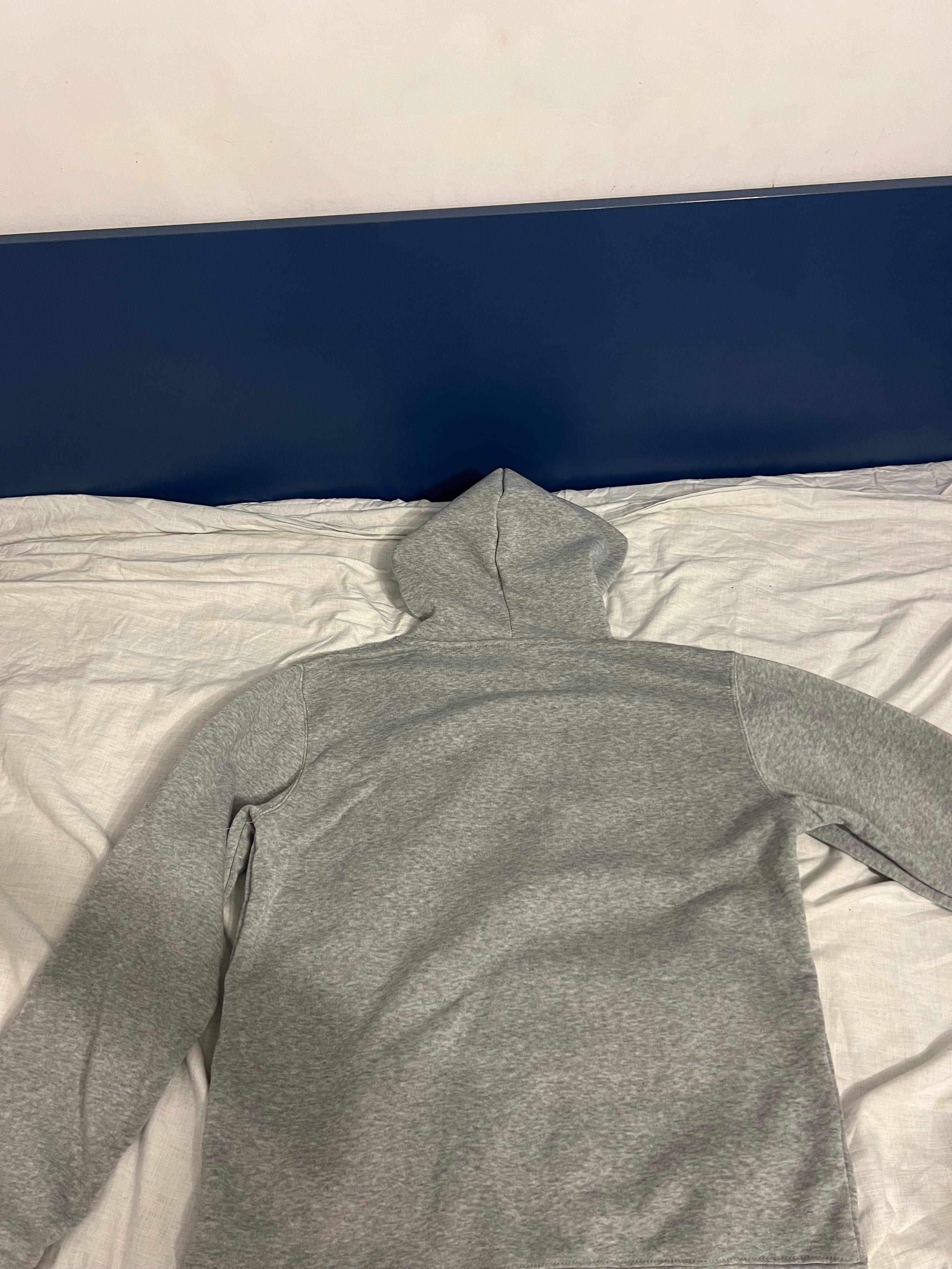 Чисто нов Tommy Hilfiger