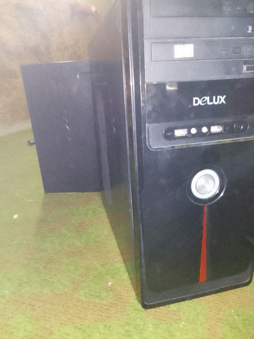 Продам корпус DELUX