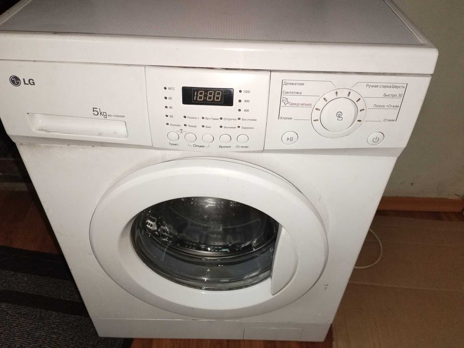 Продам стиральную машину