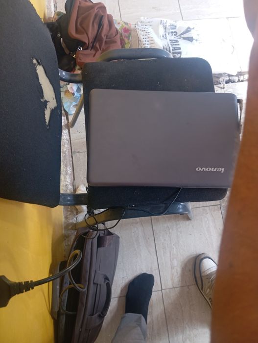 Noutbuk lenovo ideapad