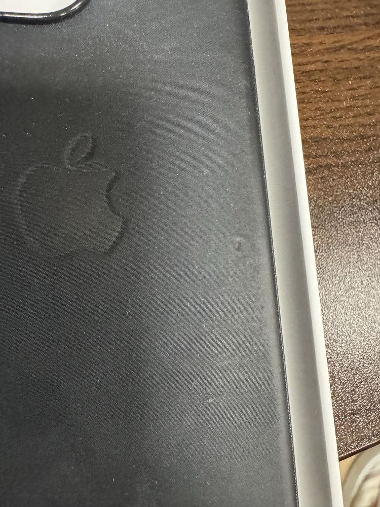 iPhone 15 pro Оригинални кейсове