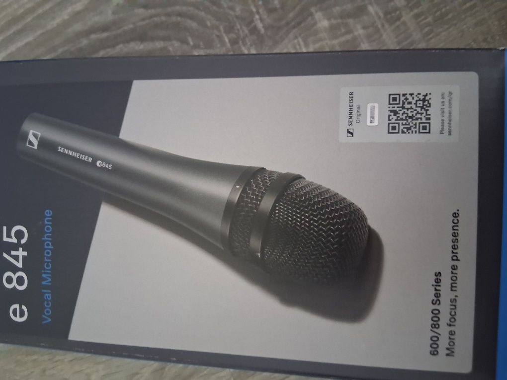 Продавам микрофон Sennheiser vocal microphone