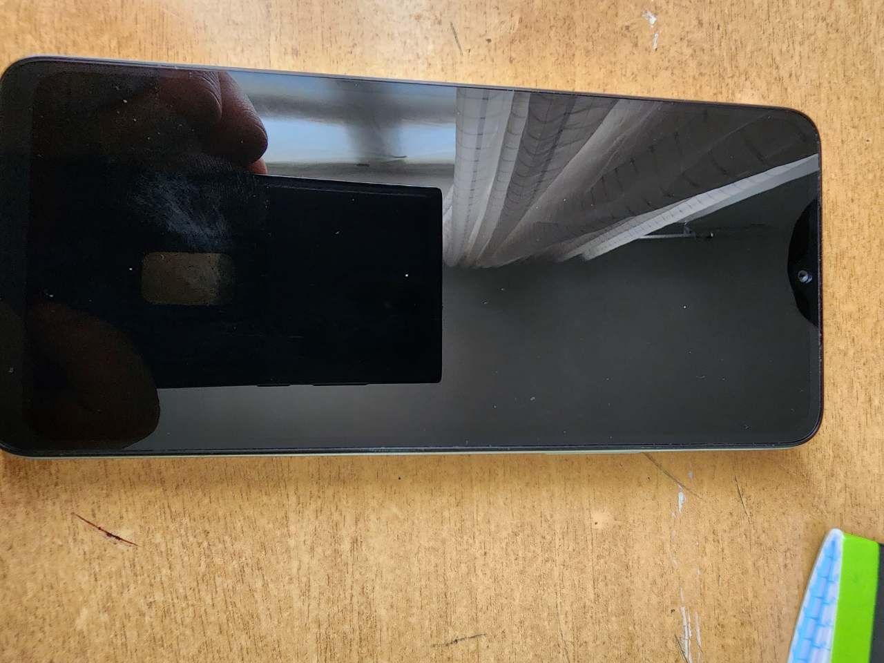A3x Yangi telefon ochilganiga 1 oy boʻldi