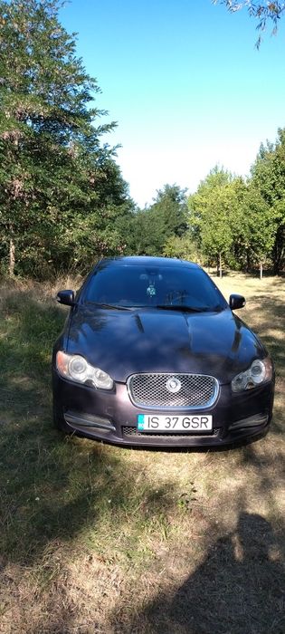 Vând Jaguar XF 2009