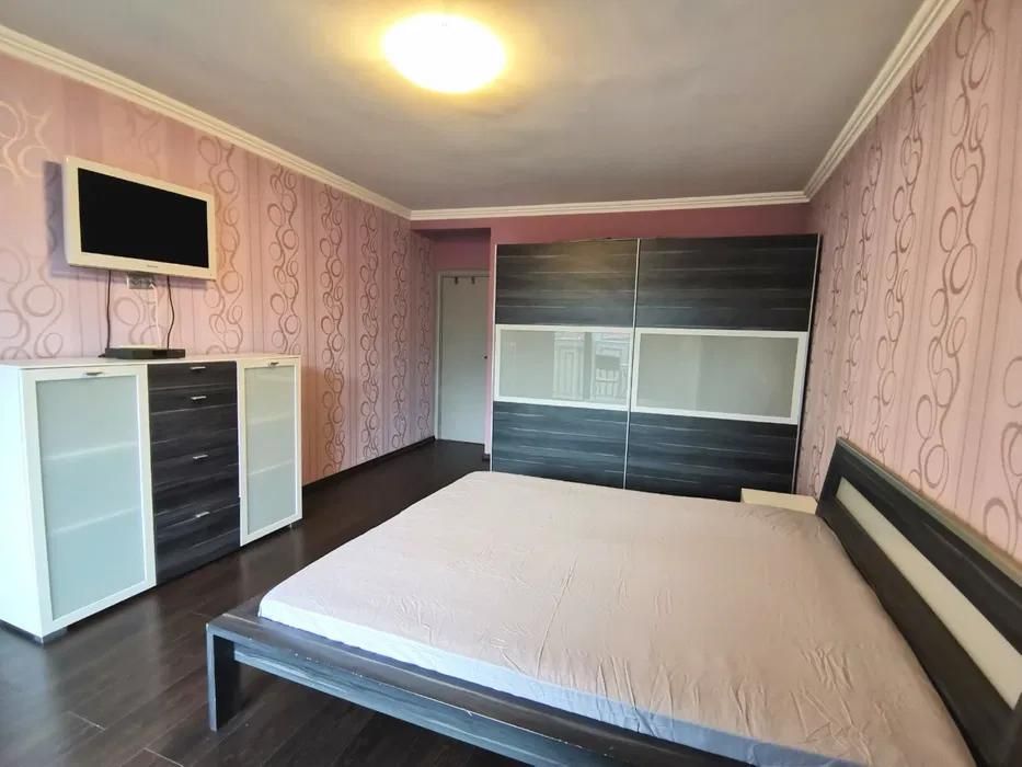 Дава се под наем Двустаен апартамент в София, Зона Б-18 - 77 кв.м за 650 € - Снимка #9