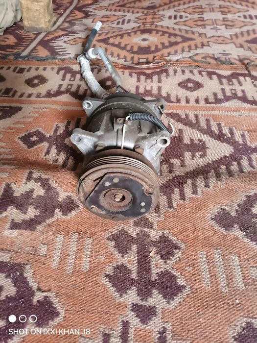 Продам компрессор кондиционера в отличном состоянии.