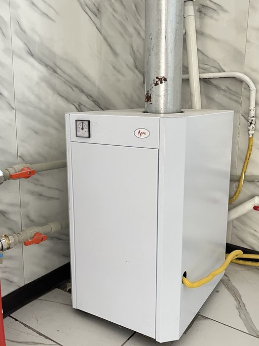 •	Продаётся отопительный котёл