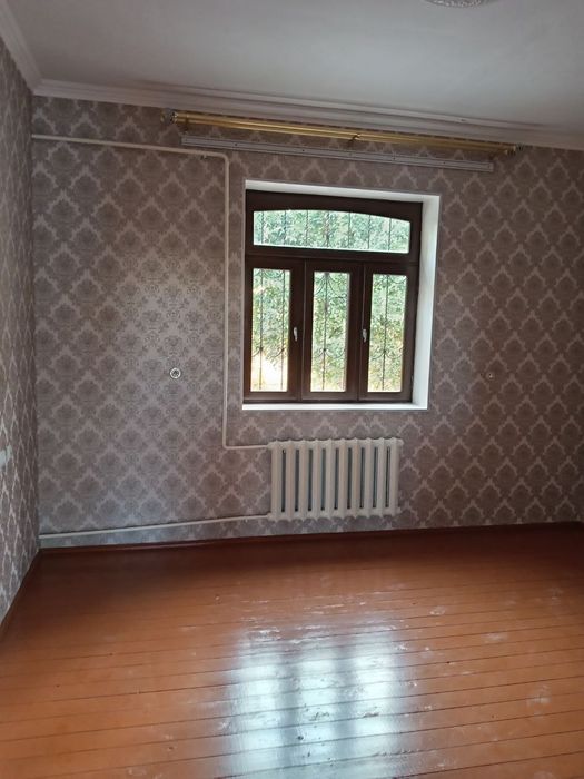 Фаргона Шахар 6 сотик уй.