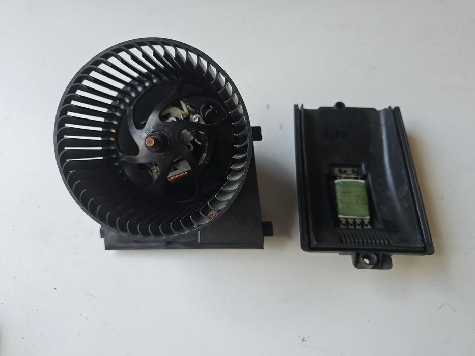 Ventilator habitaclu / rezistenta ventilator originale Volkswagen Golf