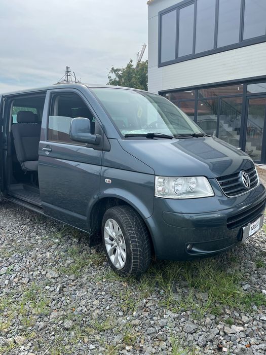 Volkswagen T5 Caravelle  Automatic