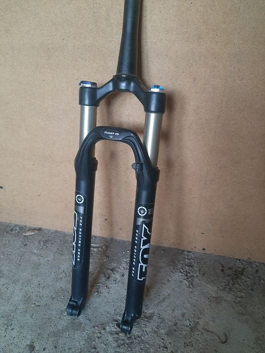 Furca Fox pe aer 27,5-29