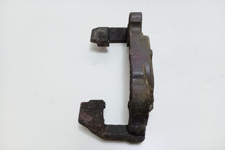 Suport  etrier fata Volkswagen VW Golf a 5-a generatie seria