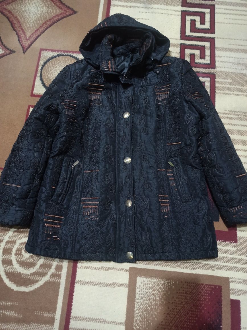 женские пиджаки, куртка. Распродажа. На весну и осень
