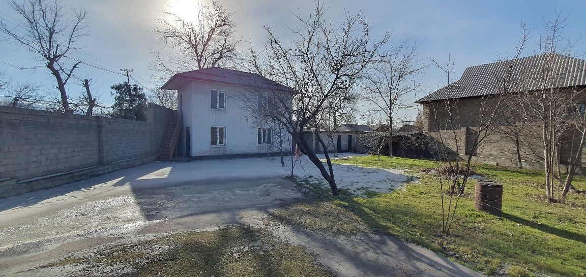 Срочно продаётся своя дача