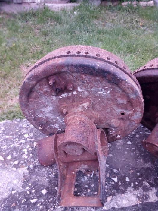 Butuci căruță remorci