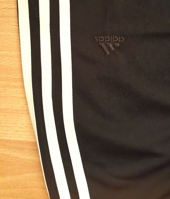 Pantaloni Adidas damă mărimea S