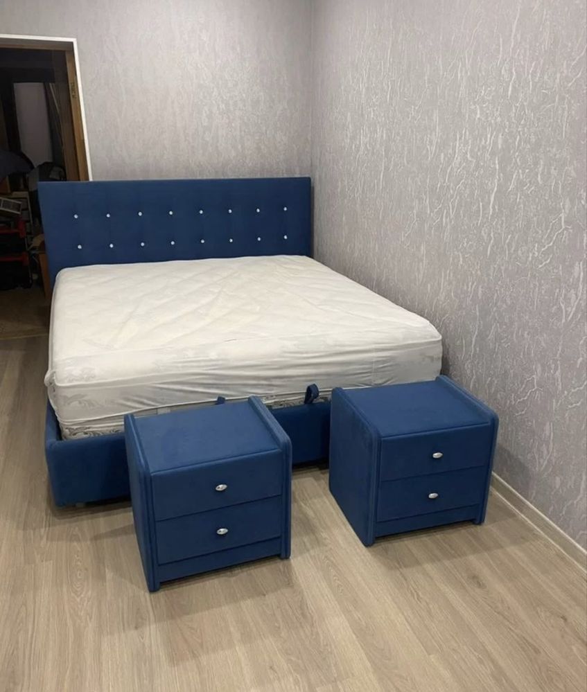 Перетяжка ремонт и реставрация мягкой мебели