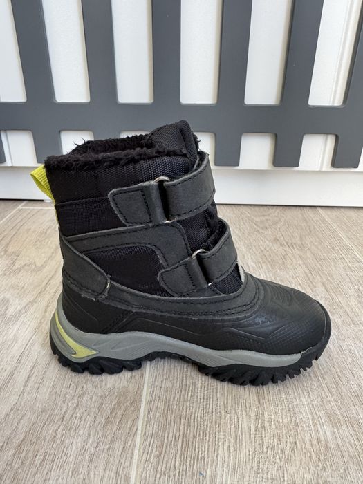 Бебешки зимни обувки