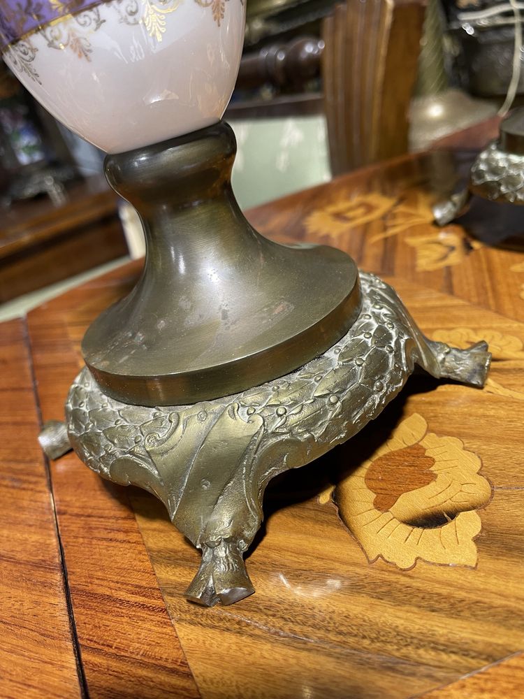 Vase decorative din portelan pictat manual cu ornamente din bronz