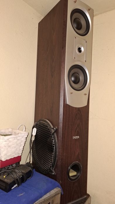 Sistem audio Kenwood