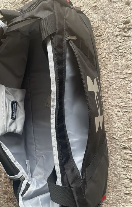 Geanta sport Under Armour pt voiaj/transport/sala silver