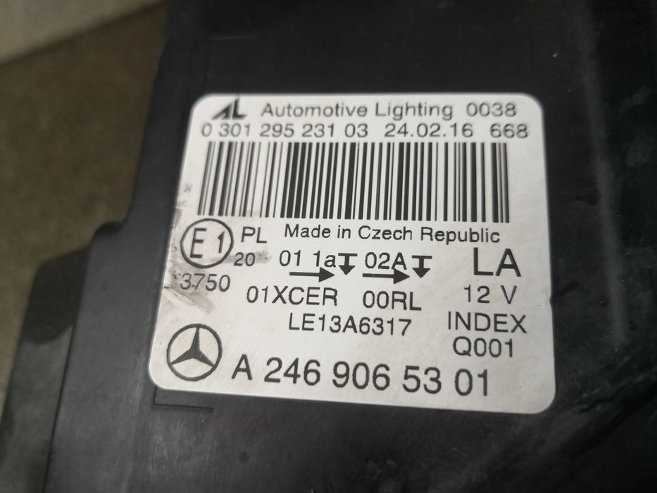 Фар Mercedes W246 B-classa LED ляв/Фар Мерцедес W246 Оригинален