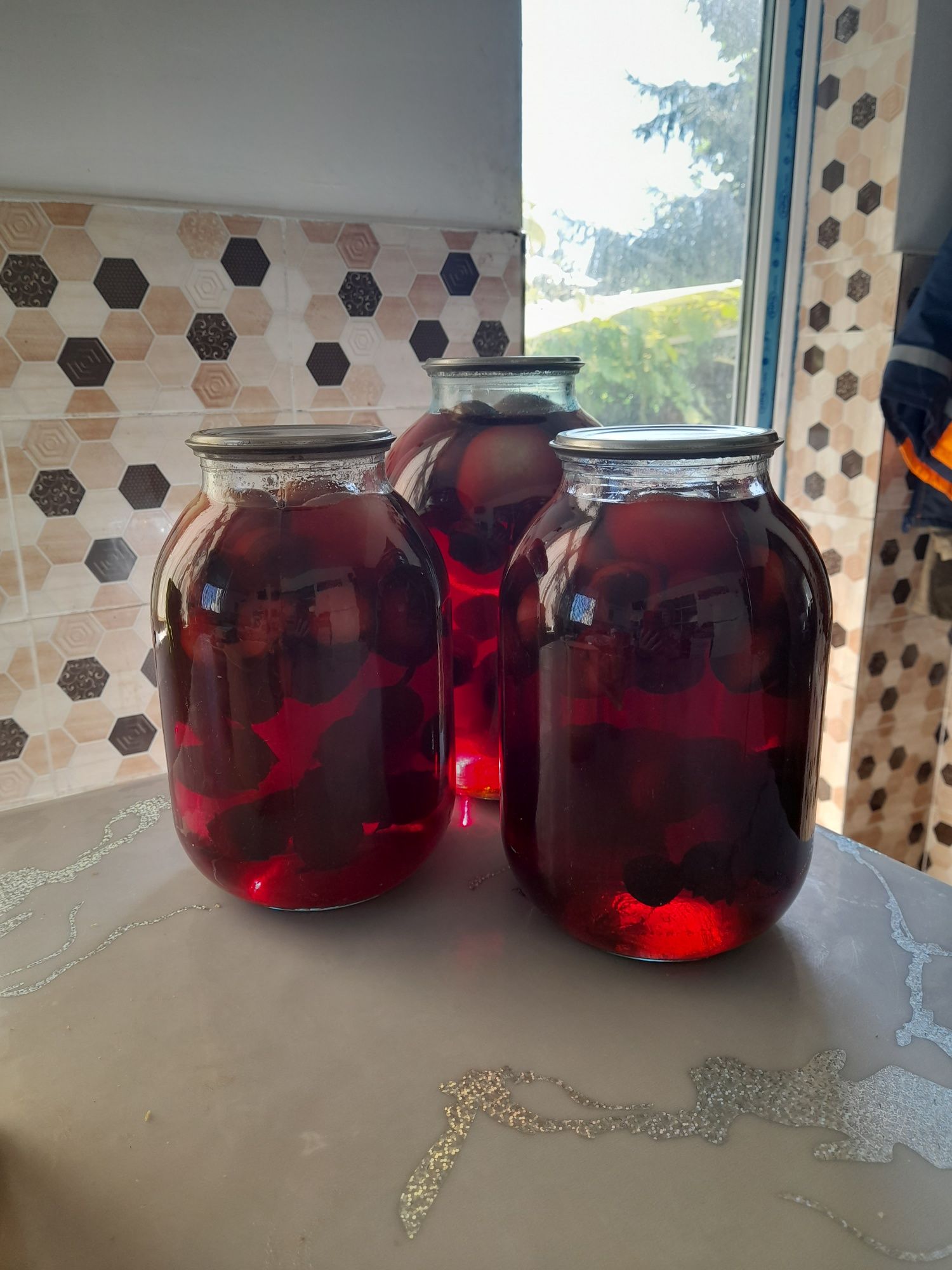 Продаю свежый компот
