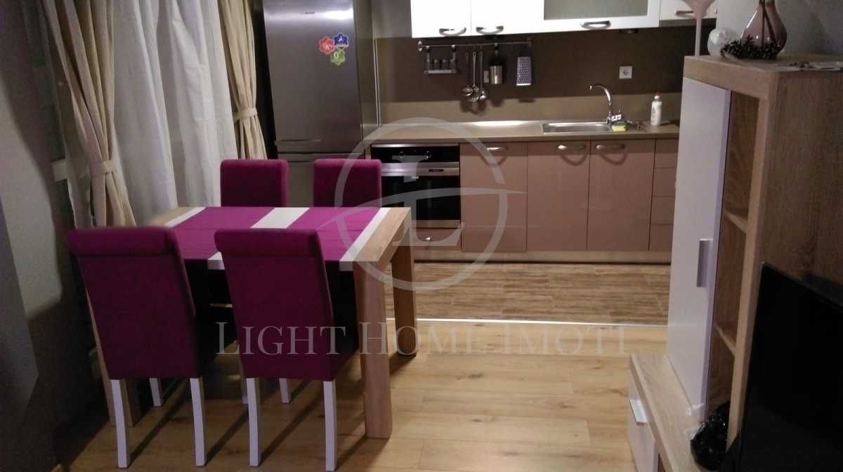 Продава се Двустаен апартамент в Пловдив, Кючук Париж - 70 кв.м за 2329 €/кв.м - Снимка #1